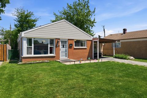 Tiny photo for 8411 S Knox Avenue, Chicago, IL 60652 (MLS # 12686147)