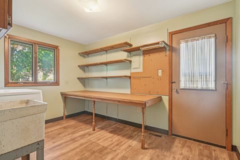 Tiny photo for 698 Hiawatha Drive, Elgin, IL 60120 (MLS # 12452354)