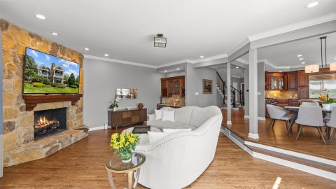 Tiny photo for 100 Clubhouse Drive, North Barrington, IL 60010 (MLS # 12717712)