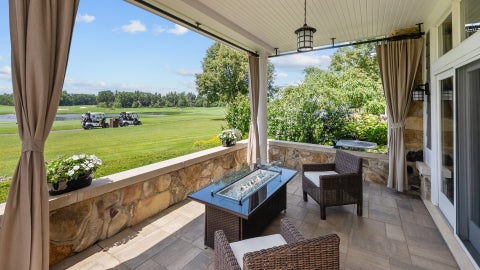 Tiny photo for 100 Clubhouse Drive, North Barrington, IL 60010 (MLS # 12717712)