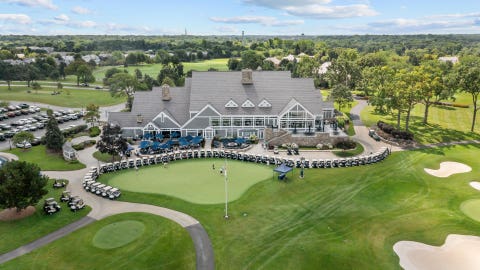 Tiny photo for 100 Clubhouse Drive, North Barrington, IL 60010 (MLS # 12717712)