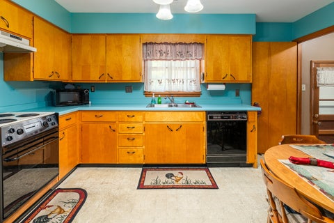 Tiny photo for 1504 W Walnut Street, Carbondale, IL 62901 (MLS # 12772002)