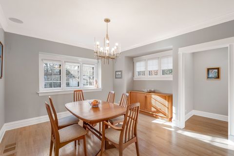 Tiny photo for 2509 Pioneer Road, Evanston, IL 60201 (MLS # 12593384)