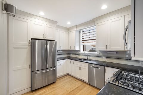 Tiny photo for 2509 Pioneer Road, Evanston, IL 60201 (MLS # 12593384)