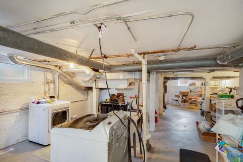 Tiny photo for 2509 Pioneer Road, Evanston, IL 60201 (MLS # 12593384)