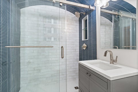 Tiny photo for 222 E Chestnut Street #6B, Chicago, IL 60611 (MLS # 12725526)