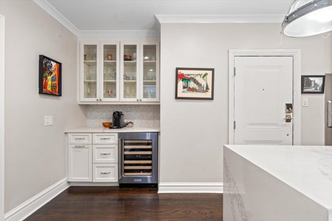 Tiny photo for 222 E Chestnut Street #6B, Chicago, IL 60611 (MLS # 12725526)