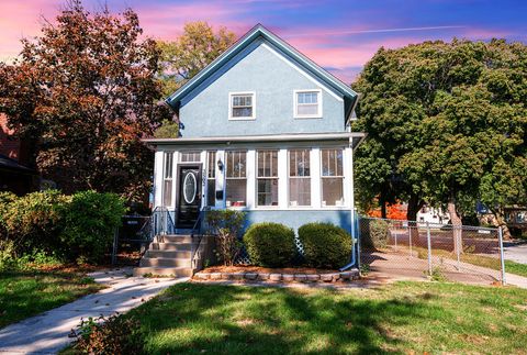 A home in Blue Island