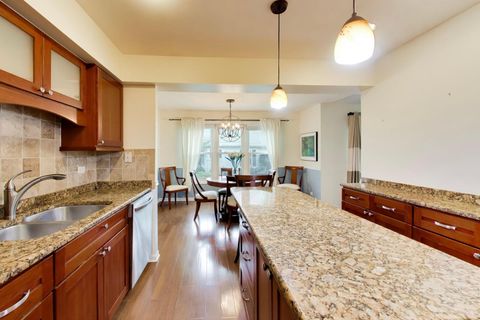 Tiny photo for 684 Regent Lane, Prospect Heights, IL 60070 (MLS # 12604839)
