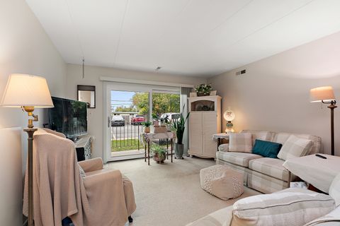 Tiny photo for 1940 183rd Street #1C, Homewood, IL 60430 (MLS # 12502777)