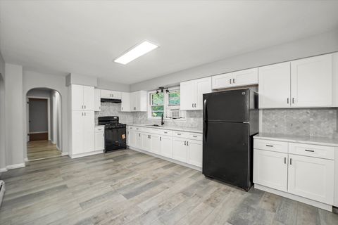 Tiny photo for 812 Northern Drive, Lockport, IL 60441 (MLS # 12477625)