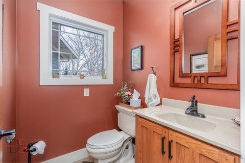 Tiny photo for 941 N 2150th Road, Ottawa, IL 61348 (MLS # 12580991)