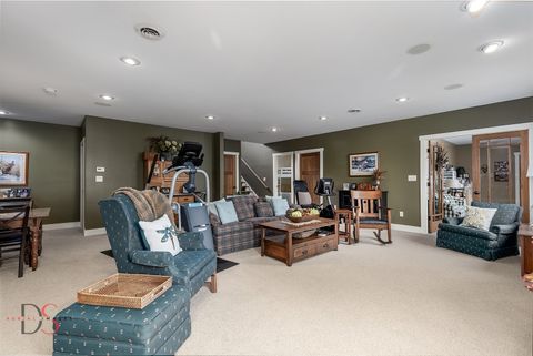 Tiny photo for 941 N 2150th Road, Ottawa, IL 61348 (MLS # 12580991)