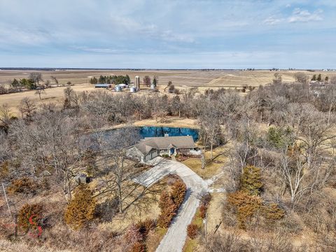 Tiny photo for 941 N 2150th Road, Ottawa, IL 61348 (MLS # 12580991)