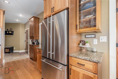 Tiny photo for 941 N 2150th Road, Ottawa, IL 61348 (MLS # 12580991)