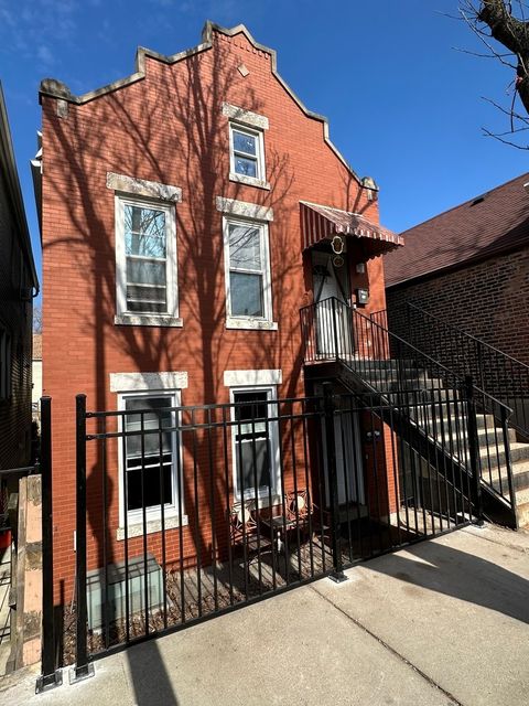 2142 W 18th Street Chicago IL 60608