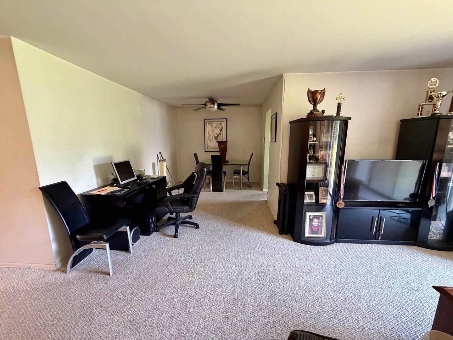 871 E Coach Road 5