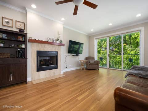 Tiny photo for 2431 W Walton Street #2, Chicago, IL 60622 (MLS # 12724885)