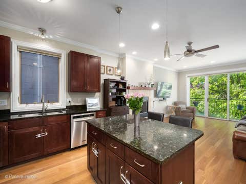 Tiny photo for 2431 W Walton Street #2, Chicago, IL 60622 (MLS # 12724885)