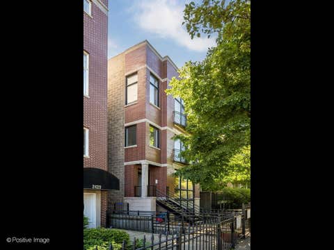 Photo of 2431 W Walton Street #2, Chicago, IL 60622 (MLS # 12724885)