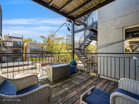 Tiny photo for 2431 W Walton Street #2, Chicago, IL 60622 (MLS # 12724885)