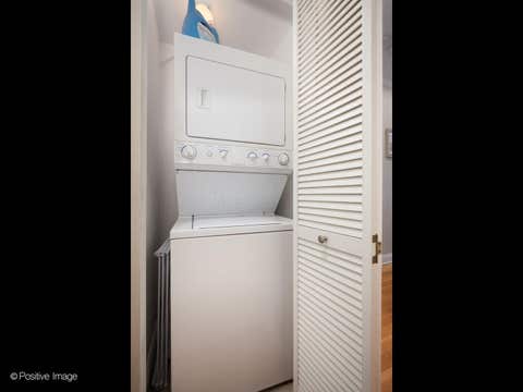 Tiny photo for 2431 W Walton Street #2, Chicago, IL 60622 (MLS # 12724885)
