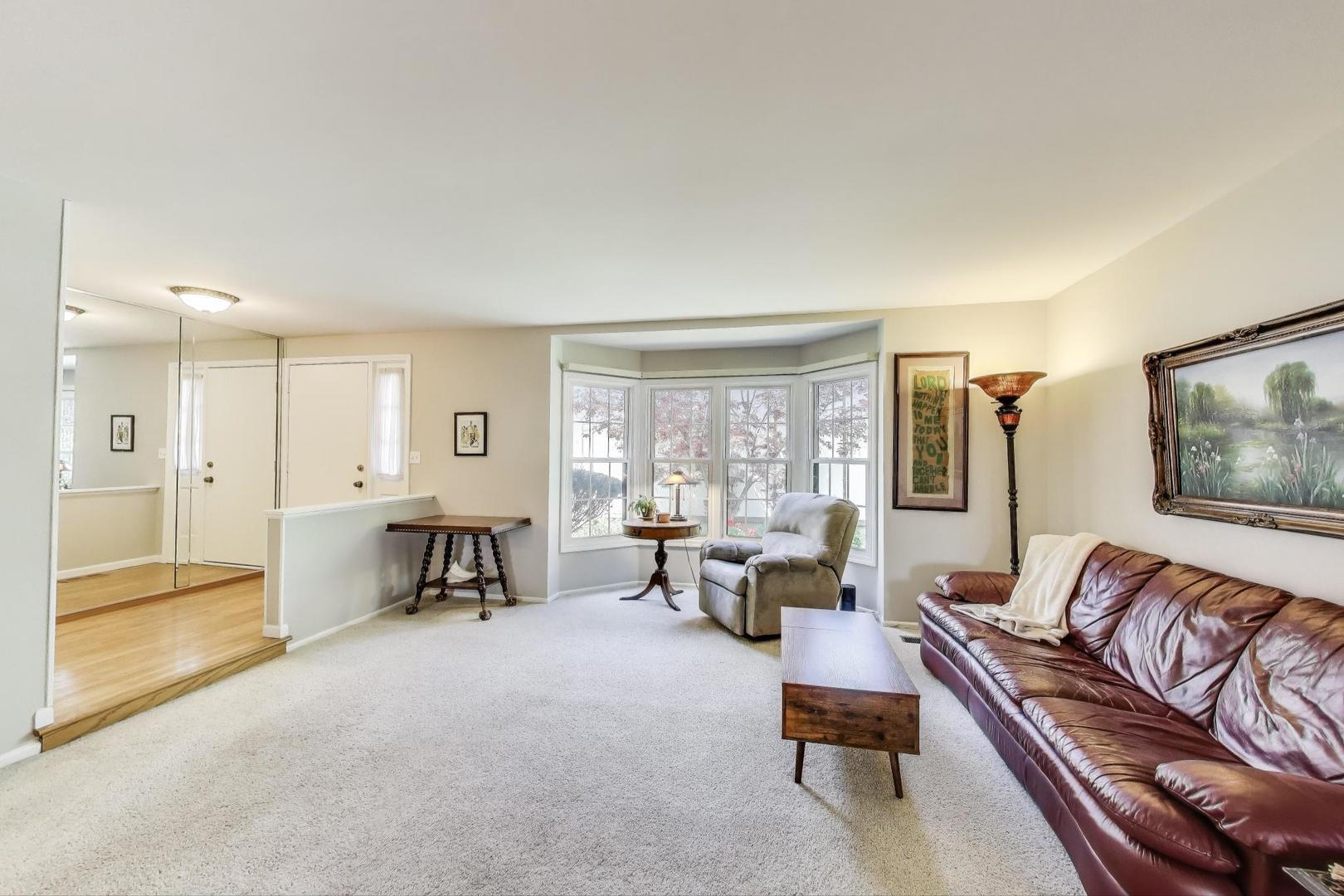 1022 Oakview Drive