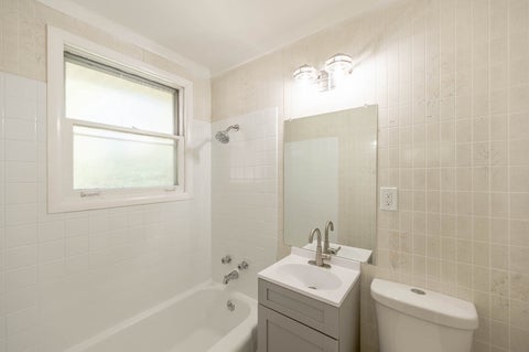 Tiny photo for 169 Shawnee Drive, Carol Stream, IL 60188 (MLS # 12786113)