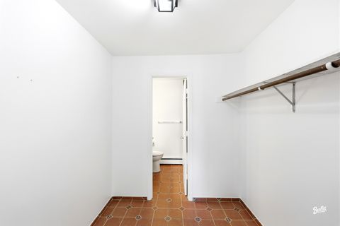 Tiny photo for 720 Hill Drive #8-302, Hoffman Estates, IL 60169 (MLS # 12647334)