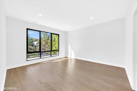 Tiny photo for 4708 Laurel Avenue, Glenview, IL 60025 (MLS # 12760981)