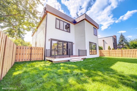 Tiny photo for 4708 Laurel Avenue, Glenview, IL 60025 (MLS # 12760981)