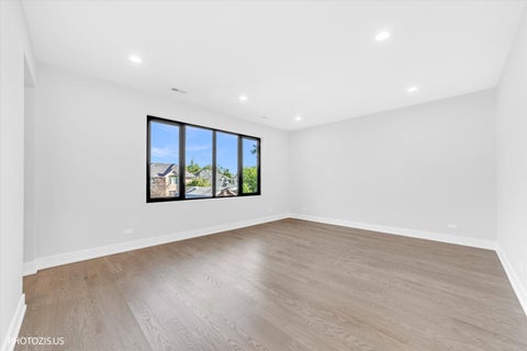 Tiny photo for 4708 Laurel Avenue, Glenview, IL 60025 (MLS # 12760981)