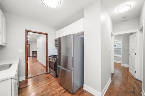 Tiny photo for 226 N Wilmette Avenue, Westmont, IL 60559 (MLS # 12501799)