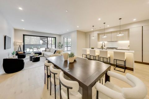 Tiny photo for 613 N Ogden Avenue #2E, Chicago, IL 60642 (MLS # 12527192)