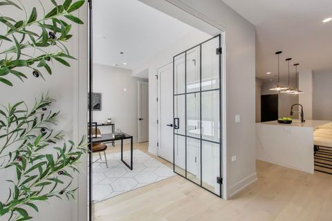 Tiny photo for 613 N Ogden Avenue #2E, Chicago, IL 60642 (MLS # 12527192)