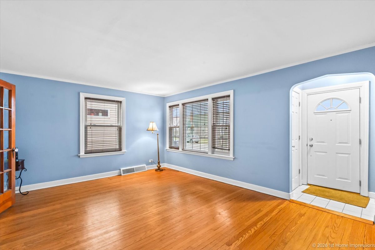 9603 S Albany Avenue