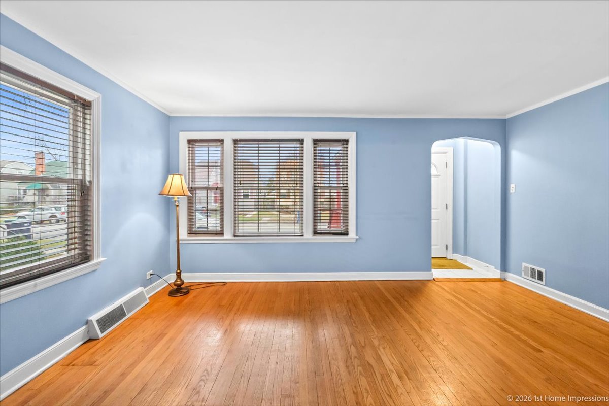 9603 S Albany Avenue