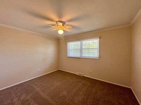 Tiny photo for 19252 Oakwood Avenue, Lansing, IL 60438 (MLS # 12502650)
