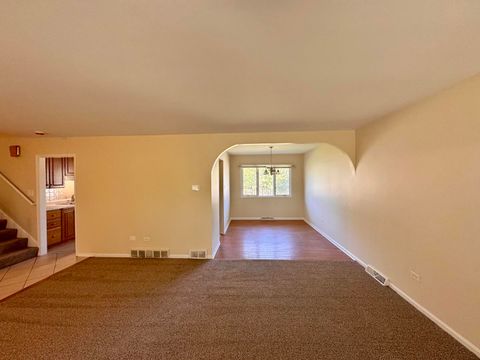 Tiny photo for 19252 Oakwood Avenue, Lansing, IL 60438 (MLS # 12502650)