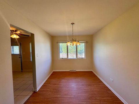 Tiny photo for 19252 Oakwood Avenue, Lansing, IL 60438 (MLS # 12502650)