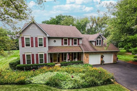 Tiny photo for 40W035 Deer Run Drive, St. Charles, IL 60175 (MLS # 12604628)