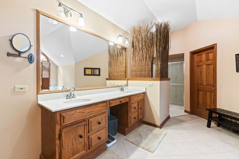 Tiny photo for 40W035 Deer Run Drive, St. Charles, IL 60175 (MLS # 12604628)