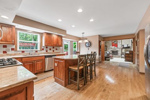 Tiny photo for 40W035 Deer Run Drive, St. Charles, IL 60175 (MLS # 12604628)