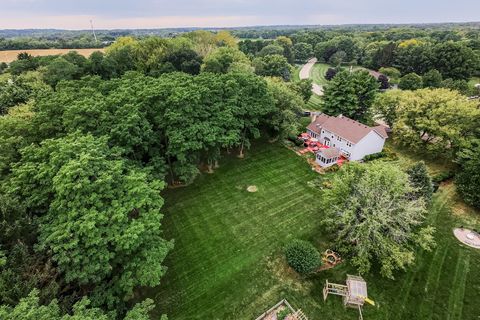 Tiny photo for 40W035 Deer Run Drive, St. Charles, IL 60175 (MLS # 12604628)