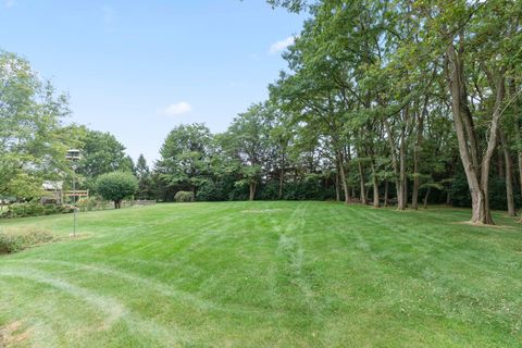 Tiny photo for 40W035 Deer Run Drive, St. Charles, IL 60175 (MLS # 12604628)