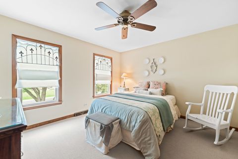 Tiny photo for 40W035 Deer Run Drive, St. Charles, IL 60175 (MLS # 12604628)