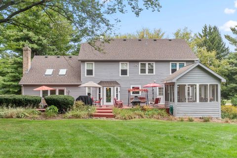 Tiny photo for 40W035 Deer Run Drive, St. Charles, IL 60175 (MLS # 12604628)