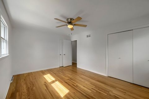 Tiny photo for 1305 E Ardyce Lane, Mount Prospect, IL 60056 (MLS # 12641053)