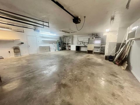 Tiny photo for 5 Sturgis Circle, Metropolis, IL 62960 (MLS # 100000082)