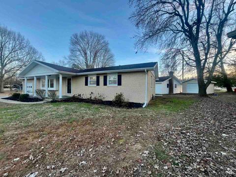 Tiny photo for 5 Sturgis Circle, Metropolis, IL 62960 (MLS # 100000082)